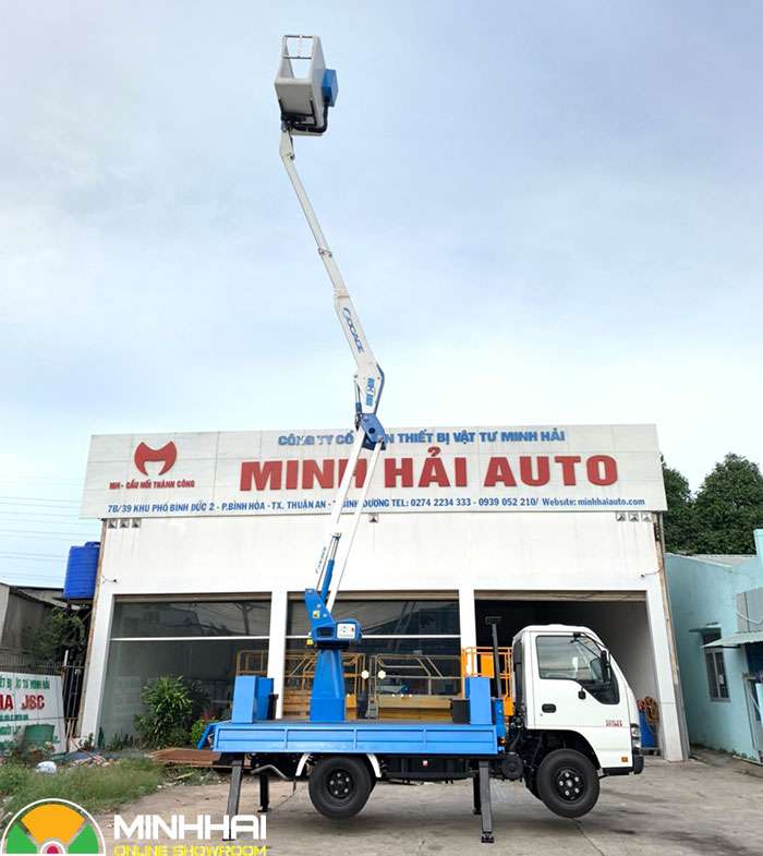 ô tô nâng người 14m isuzu socage